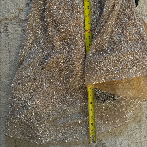 Elegant Evening Gown; Prom, Pageant, Special Occassion Dress - Picture 3 of 5